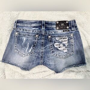 Miss Me size 30 Signature Jean Shorts